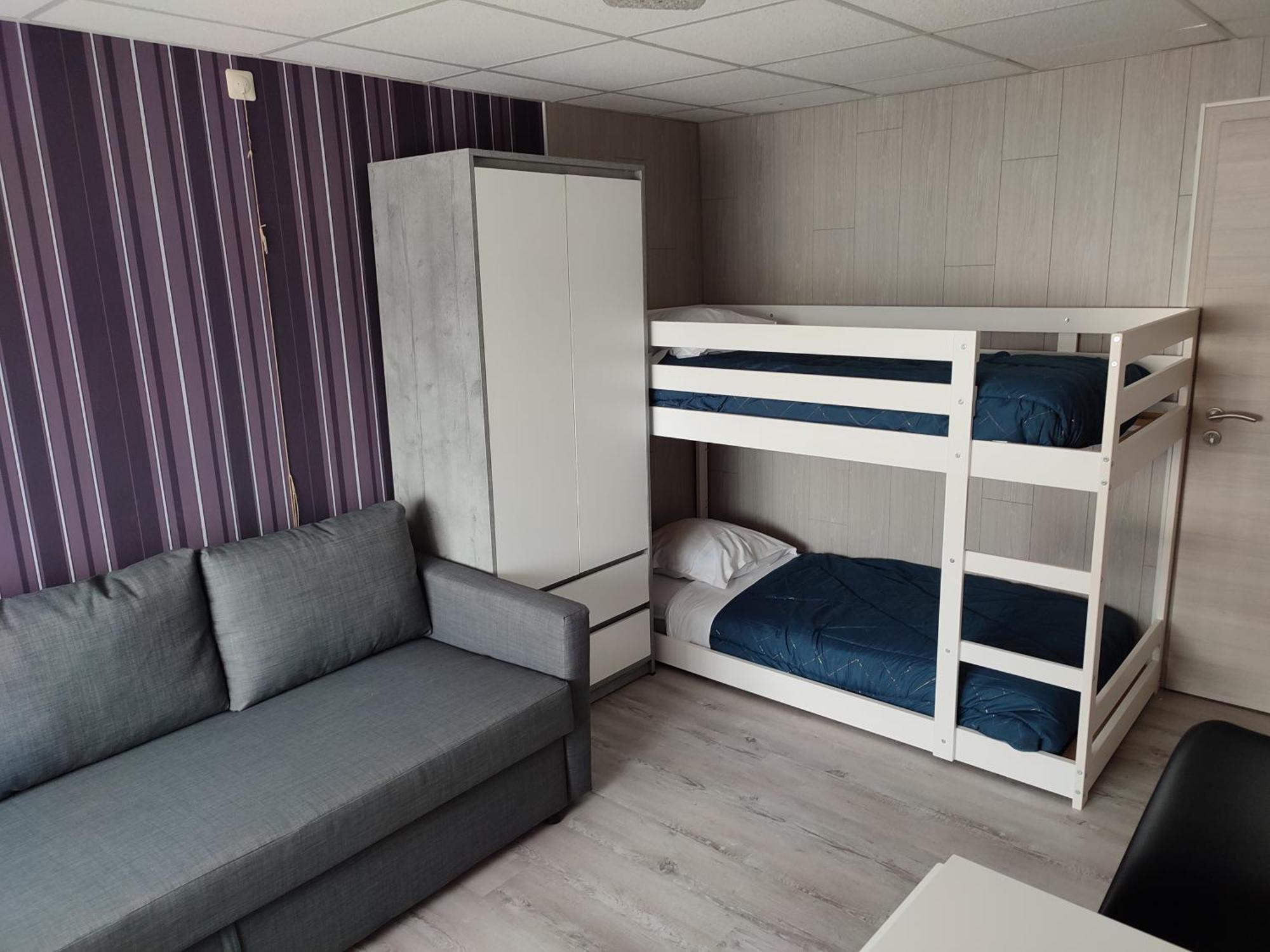 Chez Phil Hotel Robertville Quarto foto